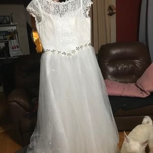 Wedding dress